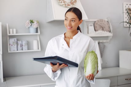 beautiful-doctor-kitchen-with-vegetables
